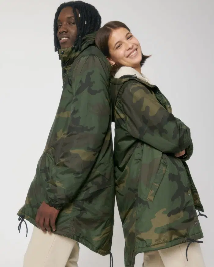 STJU946 / Padded Parker AOP